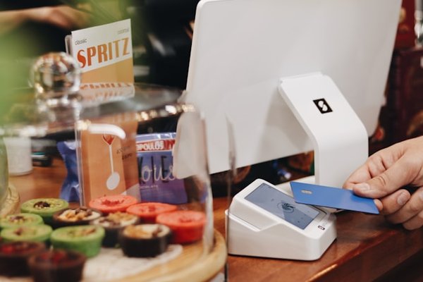 Comment utiliser les technologies de conteneurisation pour l'optimisation des coûts IT?